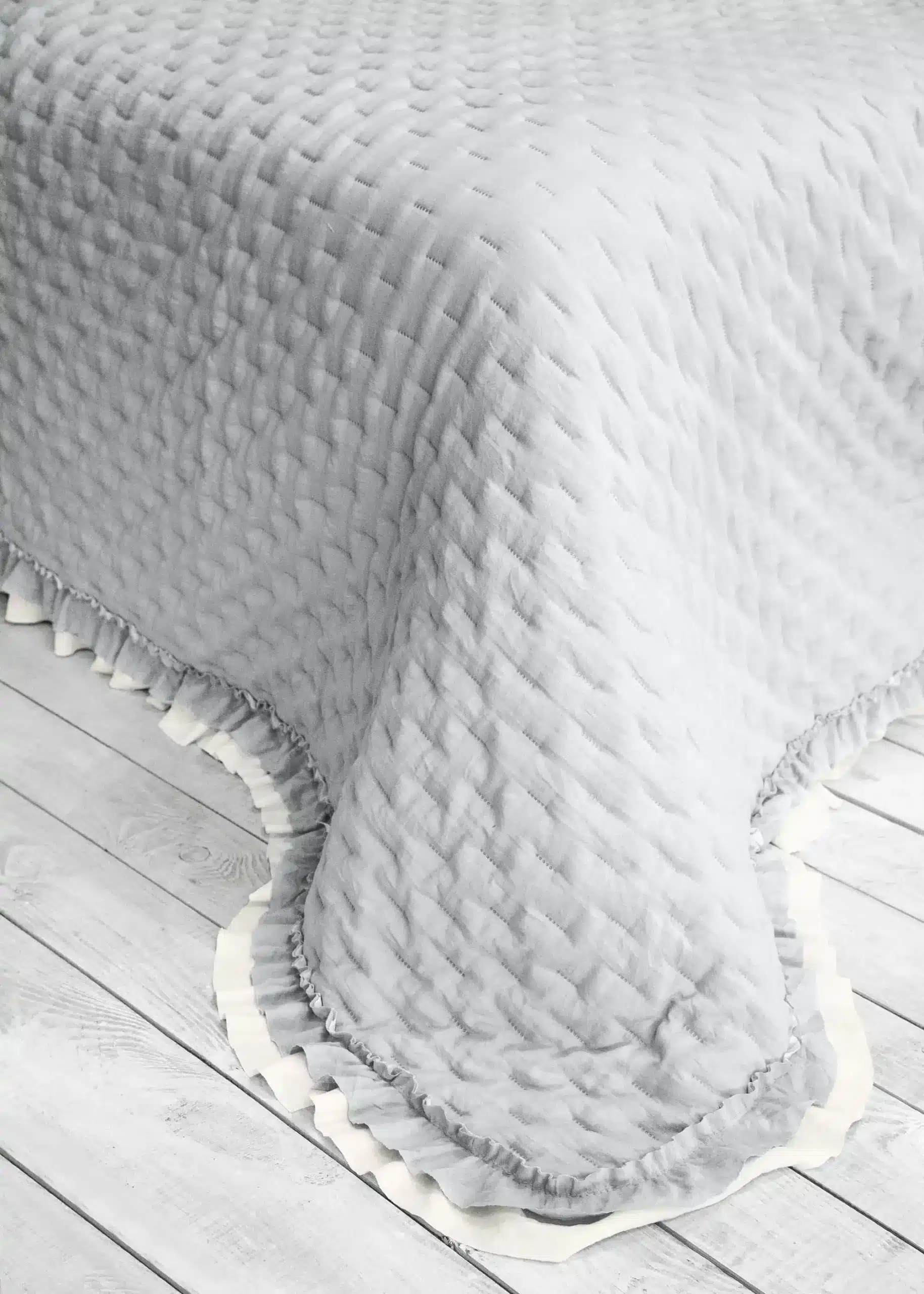 Trapuntino Matrimoniale Primaverile | Lovely Shabby Grigio